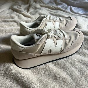 New balance 237